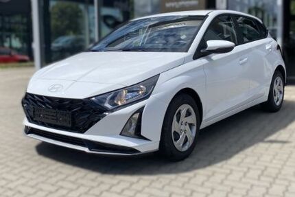 Hyundai i20 6.768 km 17.390 &euro; Buchholz 21244