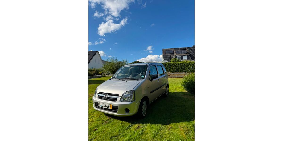 Opel Agila 91.100 km 900 &euro; Rosengarten 21224