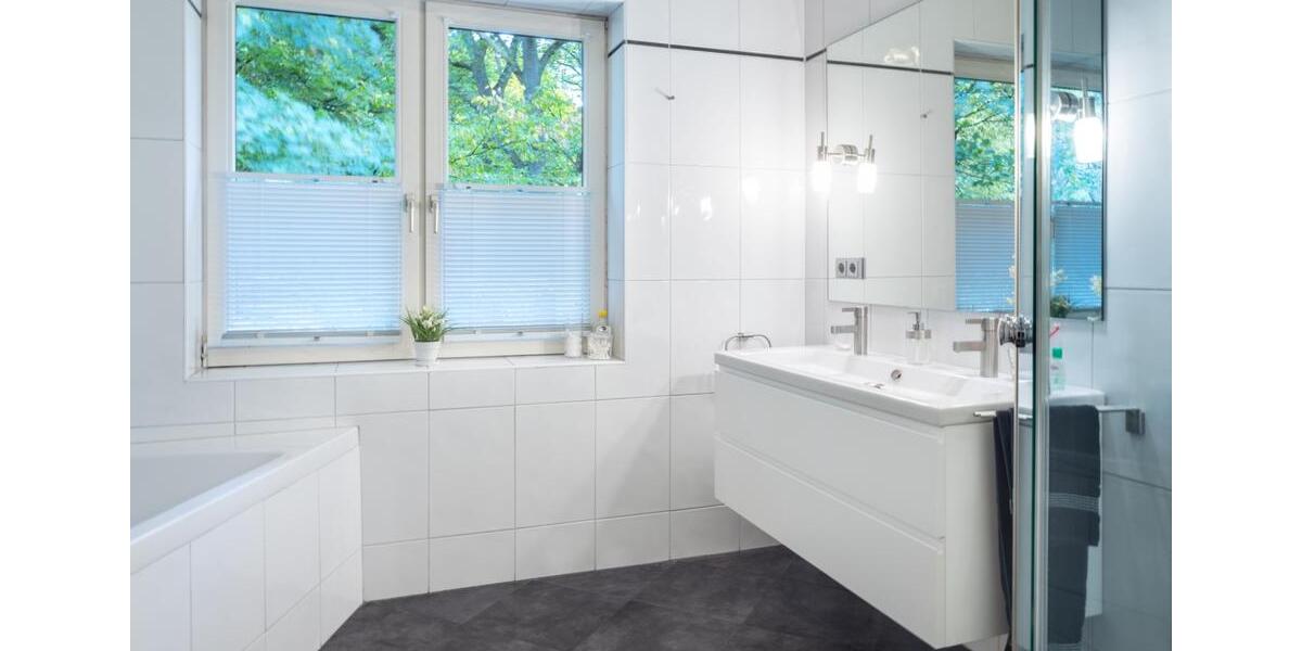 Reihenhaus Hamburg Ohlsdorf - 9 Zimmer, 237 m&sup2;, 1.450.000&euro; | Angebot:26122576