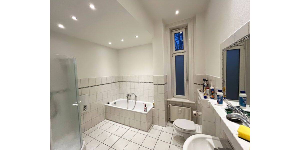Etagenwohnung Reinbek - 4 Zimmer, 140 m&sup2;, 1.800&euro; | Angebot:26904183