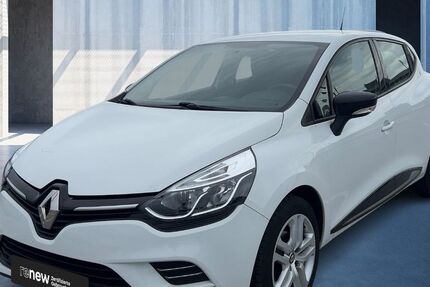 Renault Clio 71.929 km 9.990 € Hamburg 20537