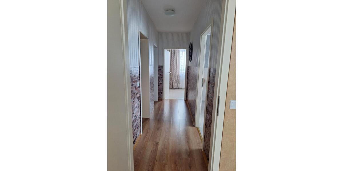 Etagenwohnung Pinneberg - 4 Zimmer, 88 m&sup2;, 235.000&euro; | Angebot:26166644