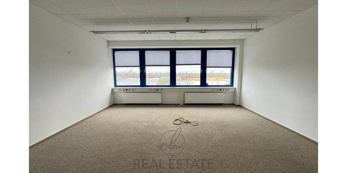 Gewerbeobjekt Hamburg Rahlstedt - 2 Zimmer, 110 m&sup2;, 1.430&euro; | Angebot:26834457
