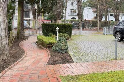 Schöne EG-Wohnung mit Garten, Stellplatz und Terrasse - TOP Lage 3 zimmer