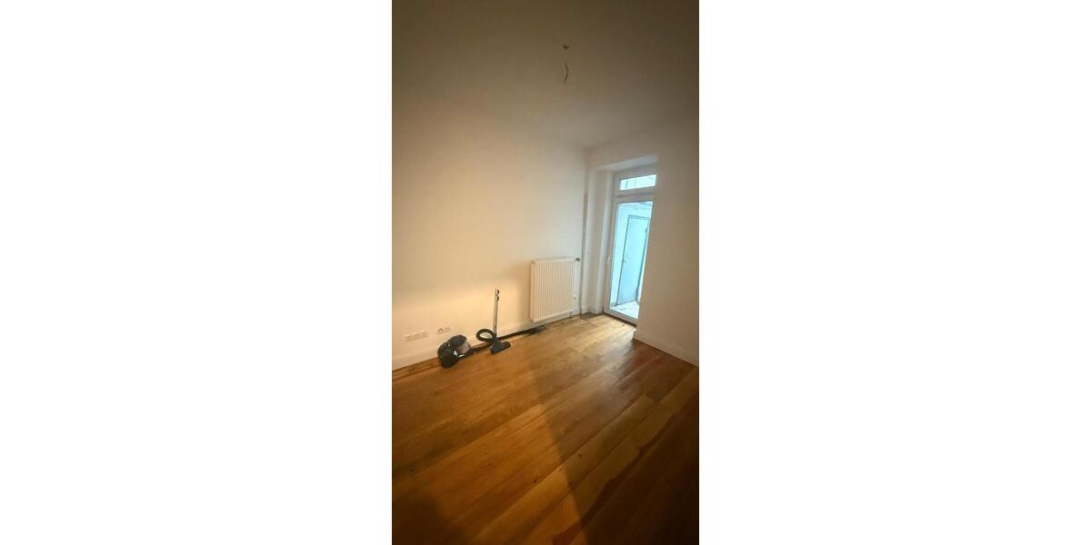 Erdgeschoßwohnung Hamburg Wandsbek - 5 Zimmer, 80 m&sup2;, 1.300&euro; | Angebot:24890677