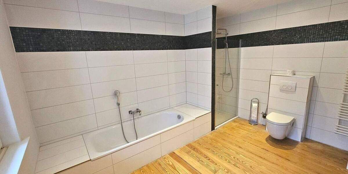 Einfamilienhaus Hamburg Eidelstedt - 7 Zimmer, 175 m&sup2;, 950.000&euro; | Angebot:25729839