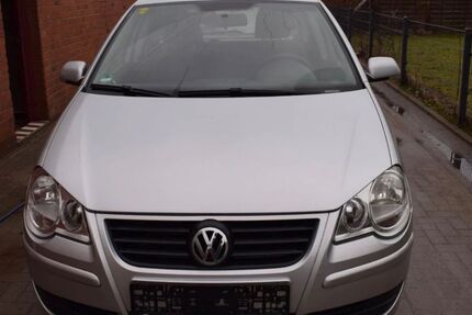 VW Polo 106.000 km 3.333 &euro; Pinneberg 25421