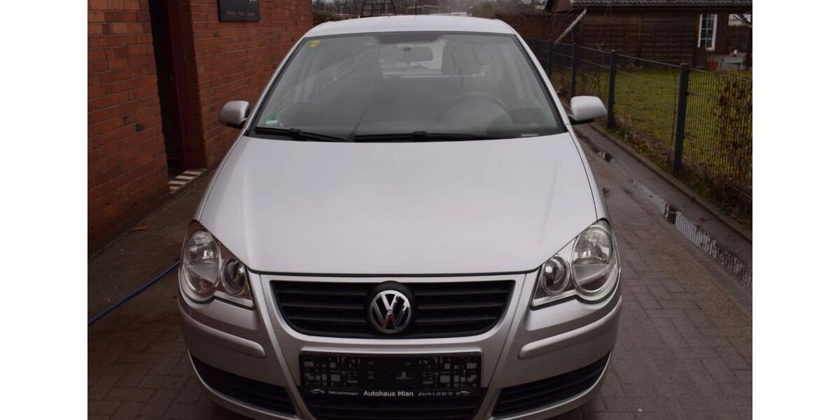 VW Polo 106.000 km 3.333 &euro; Pinneberg 25421