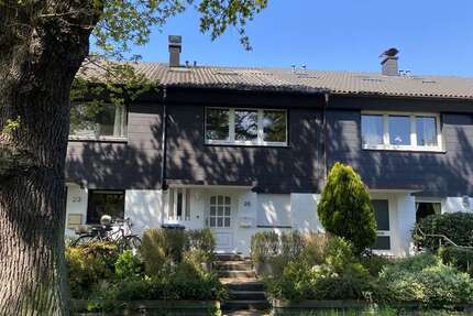 Haus zum Mieten in Hamburg 2.350 € 128 m²