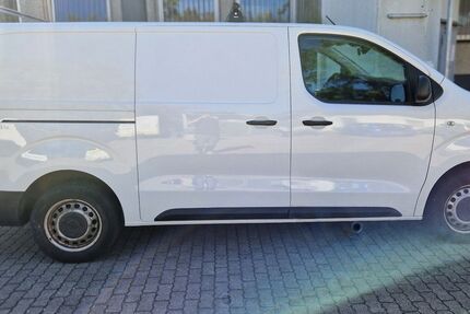 Opel Vivaro 69.052 km 14.200 &euro; Pinneberg 25421