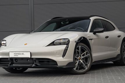 Porsche Taycan 31.680 km 109.960 € Hamburg 22143