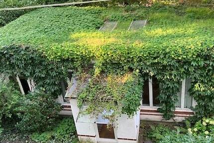 -- RESERVIERT-- Malerisches Unikat in der schönsten Straße von Ottensen! 2 zimmer