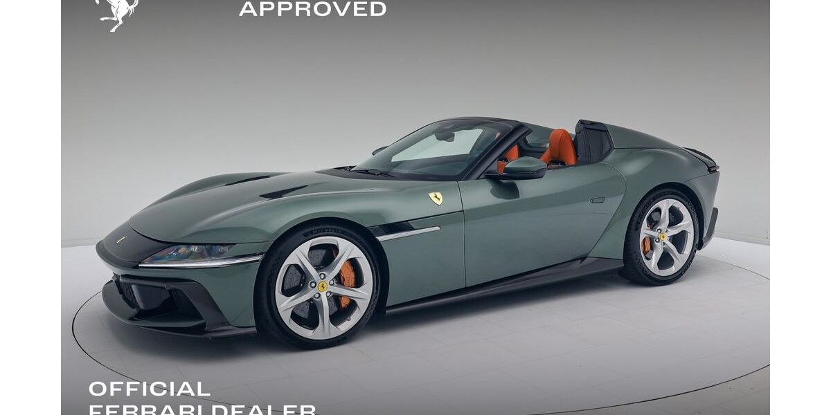 Ferrari 12Cilindri 2.421 km 519.000 &euro; Hamburg 22143