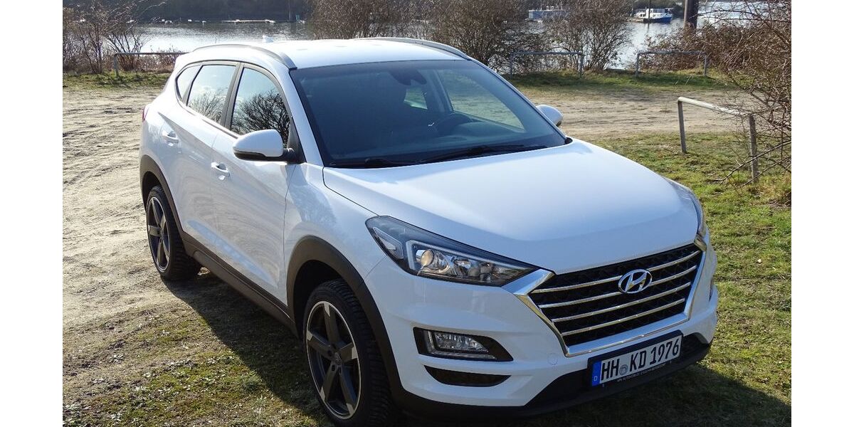 Hyundai TUCSON 74.000 km 14.800 &euro; Hamburg 21037