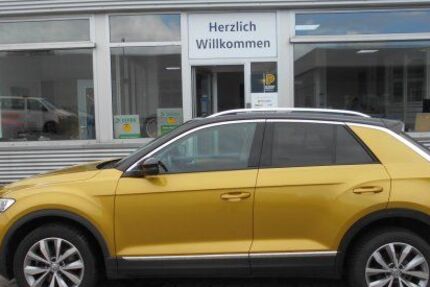 VW T-Roc 85.500 km 16.999 € Geesthacht 21502