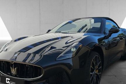 Maserati GranCabrio 4.515 km 171.450 € Hamburg 20537