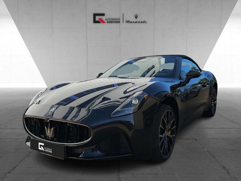 Maserati GranCabrio 4.515 km 171.450 € Hamburg 20537