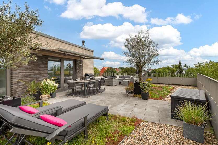Wohnung zum Mieten in Hamburg 2.100 € 97 m²