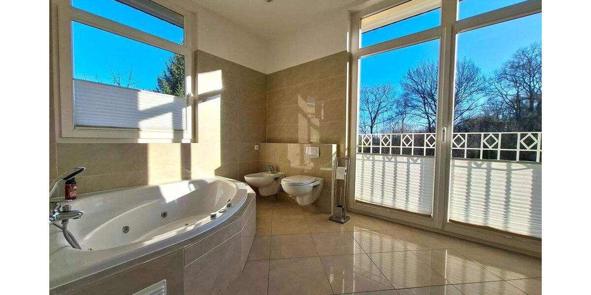 Genau richtig für Ihre kleine Familie oder für eine Zweier-WG der Generation 50 plus! 4 zimmer