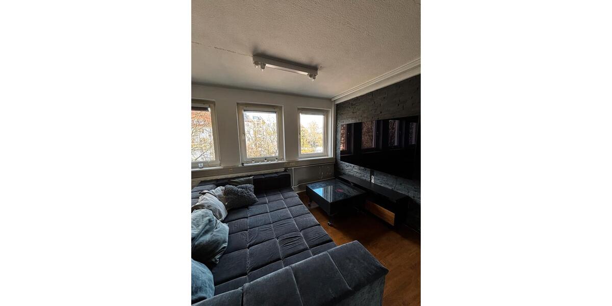Etagenwohnung Hamburg Altona-Nord - 1 Zimmer, 15 m&sup2;, 750&euro; | Angebot:26017530