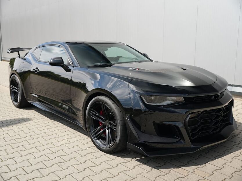 Chevrolet Camaro 16.009 km 103.990 € Hamburg 22043