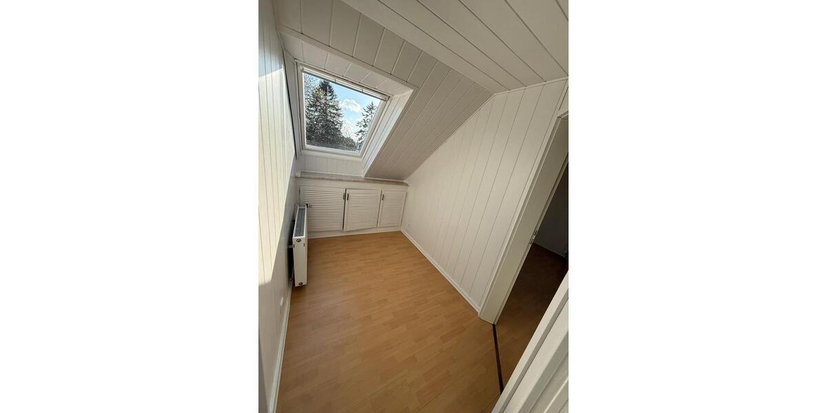 Dachgeschoßwohnung Hamburg Horn - 2 Zimmer, 61 m&sup2;, 950&euro; | Angebot:26132128