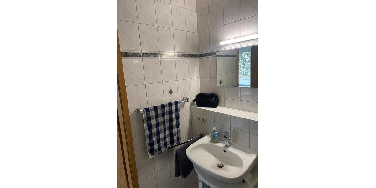 Dachgeschoßwohnung Hamburg Wandsbek - 1 Zimmer, 33 m&sup2;, 500&euro; | Angebot:26235317