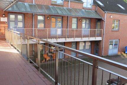 Gewerbeobjekt Hamburg Osdorf - 2 Zimmer, 690&euro; | Angebot:25675342