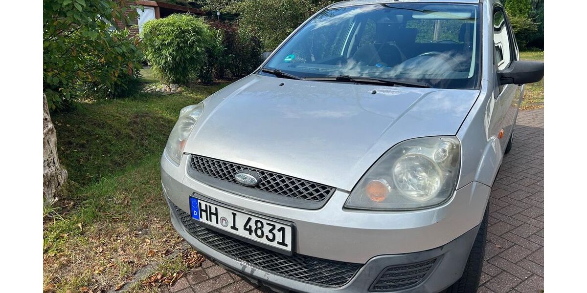 Ford Fiesta 163.700 km 1.250 &euro; Hamburg 22359