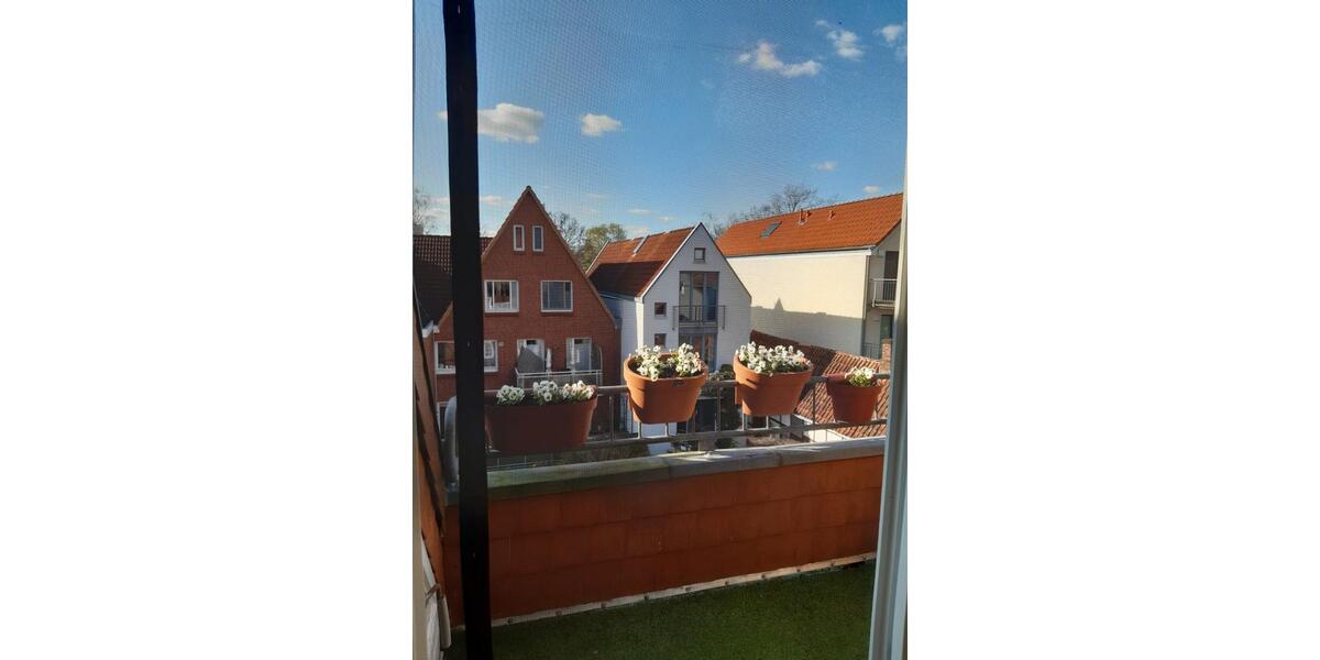 Dachgeschoßwohnung Buxtehude - 3 Zimmer, 68 m&sup2;, 320.000&euro; | Angebot:26133457