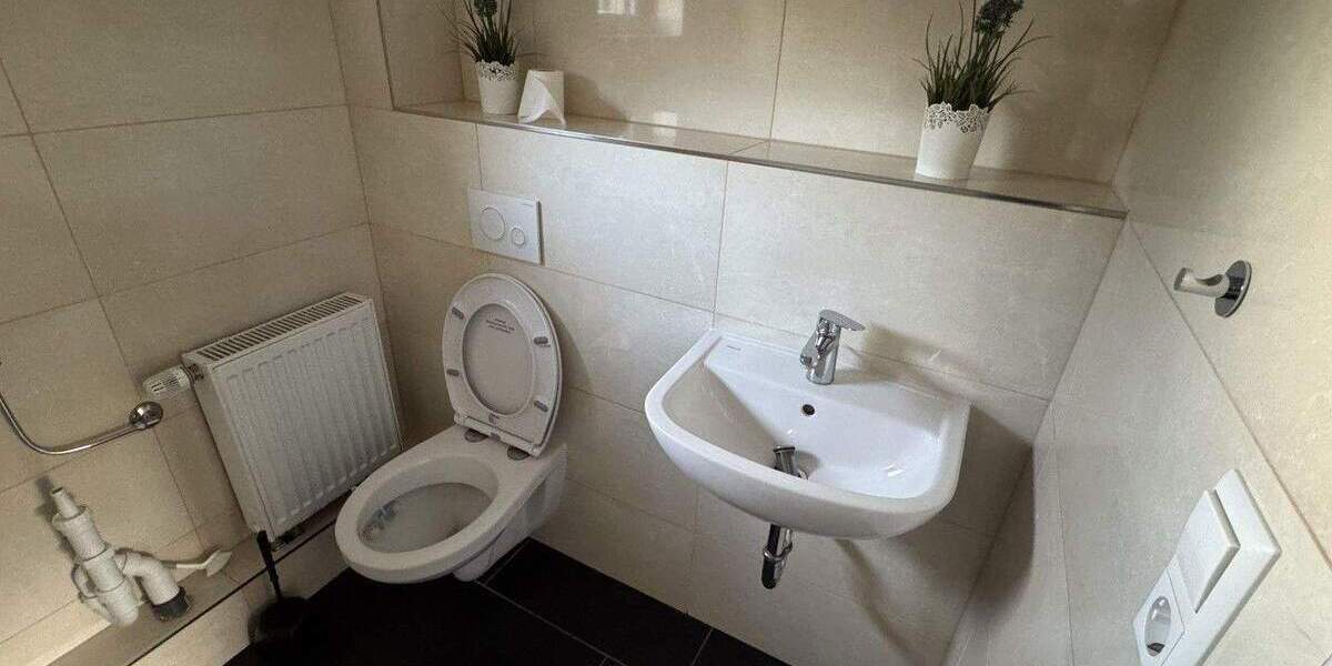 Doppelhaushälfte Glinde - 6 Zimmer, 127 m&sup2;, 1.620&euro; | Angebot:25041220