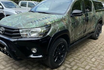 Toyota Hilux 121.200 km 23.900 &euro; Hamburg 20535