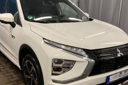 Mitsubishi Eclipse Cross 17.299 km 25.990 &euro; Hamburg 22525