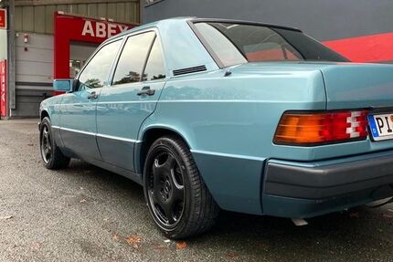 Mercedes-Benz 190 175.000 km 12.500 &euro; Rellingen 25462