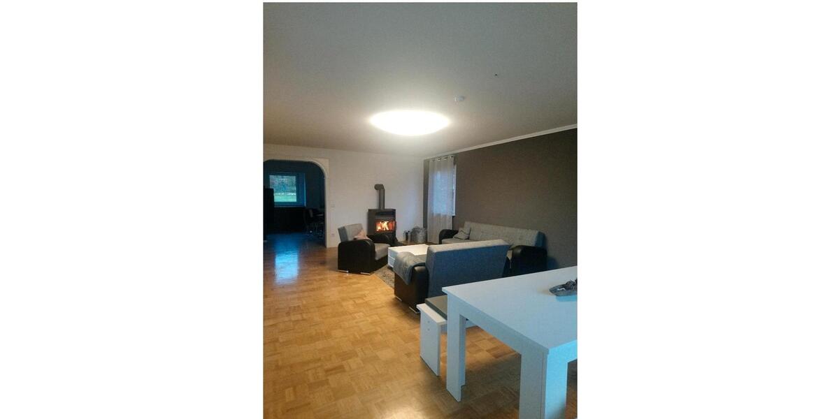 Etagenwohnung Seevetal - 3 Zimmer, 145 m&sup2;, 1.850&euro; | Angebot:26251174