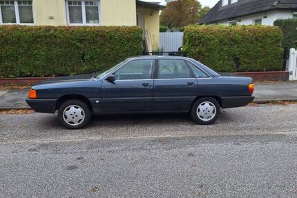 Audi 100 114.000 km 1.600 € Hamburg 22523