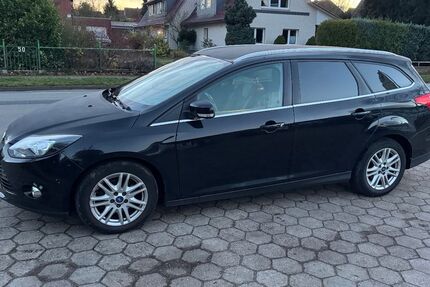 Ford Focus 180.000 km 2.300 &euro; Stelle 21435