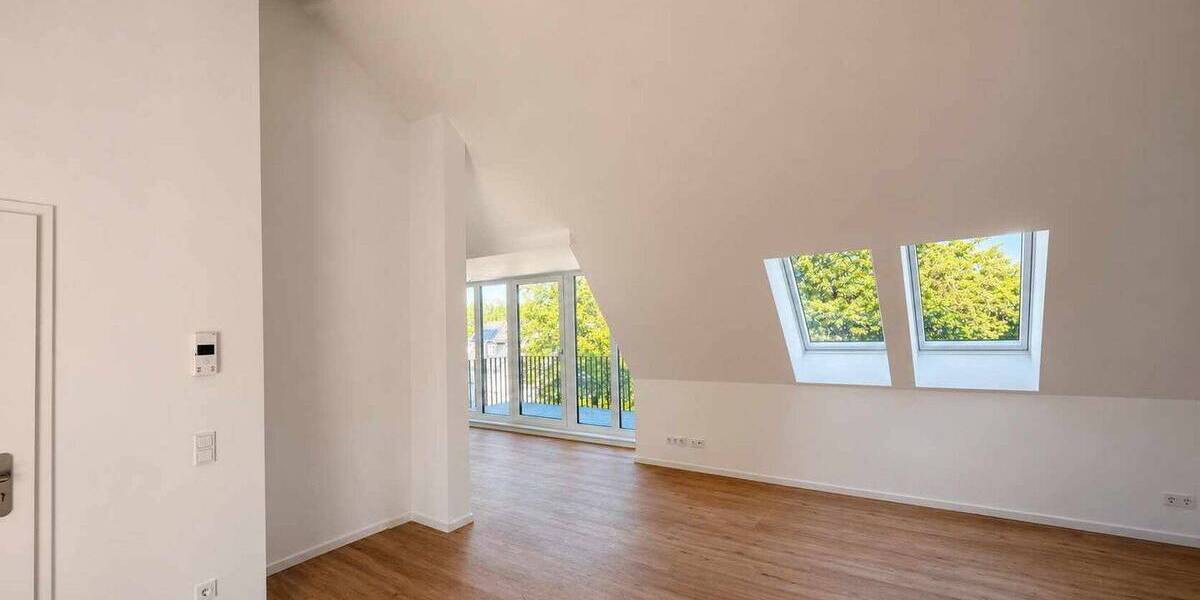 Etagenwohnung Hamburg Poppenbüttel - 2 Zimmer, 96 m&sup2;, 2.400&euro; | Angebot:26795926
