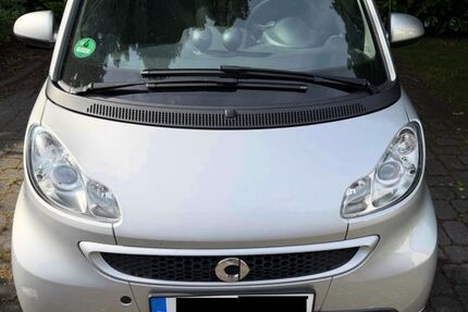 Smart ForTwo 61.500 km 4.550 &euro; Hamburg 22529