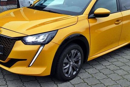 Peugeot 208 21.050 km 15.950 € Hollern-Twielenfleth 21723