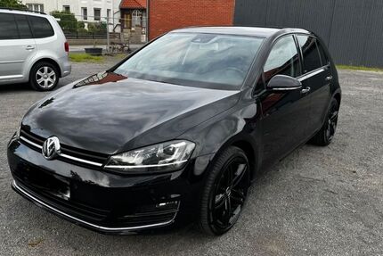VW Golf 180.871 km 14.699 &euro; Halstenbek 25469