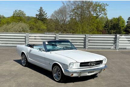 Ford Mustang 1.700 km 55.900 € Hamburg-Rellingen 25462