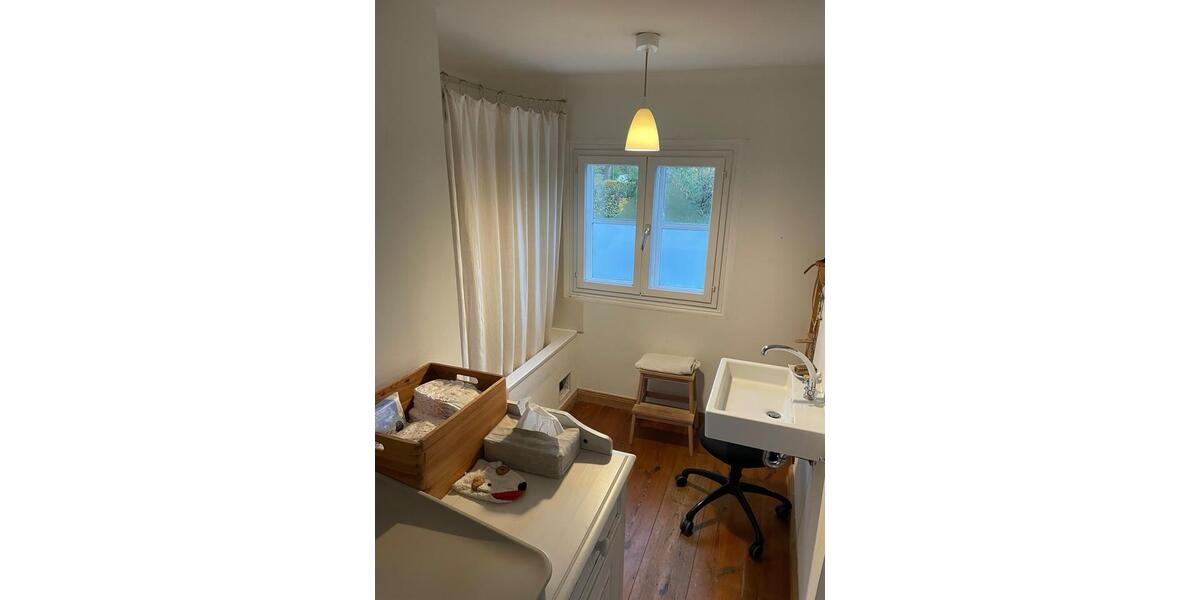 Etagenwohnung Hamburg Altona - 4 Zimmer, 165 m&sup2;, 3.700&euro; | Angebot:26149158