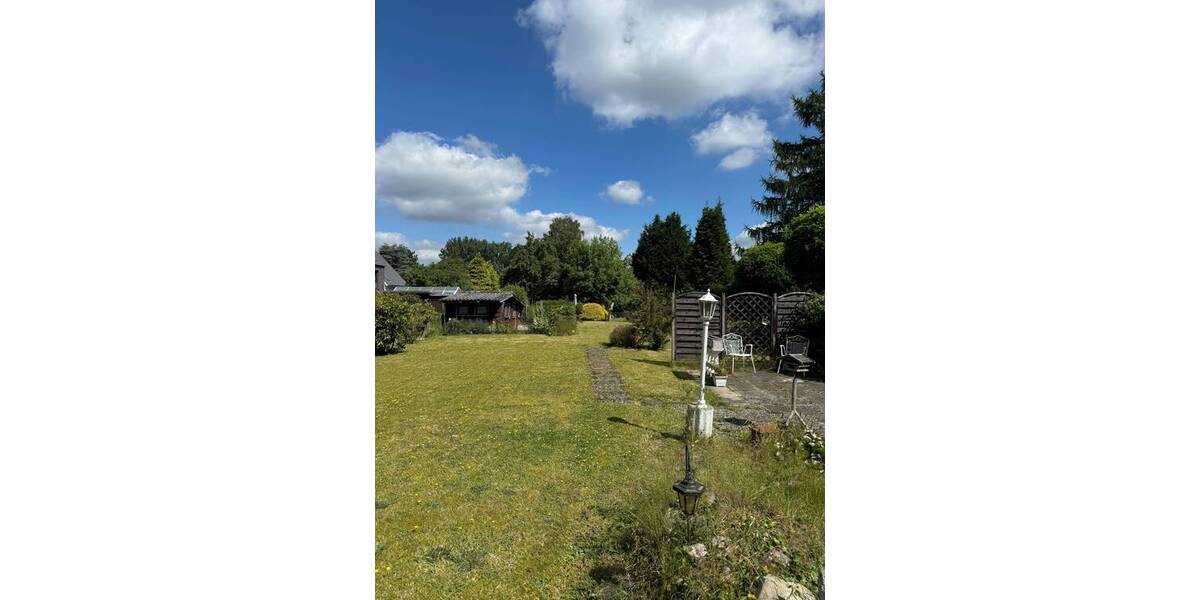 großes, sonniges Baugrundstück für ein Doppelhaus oder Einfamilienhaus zimmer