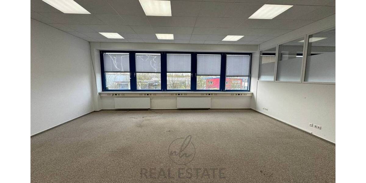 Gewerbeobjekt Hamburg Rahlstedt - 3 Zimmer, 120 m&sup2;, 1.560&euro; | Angebot:26825755