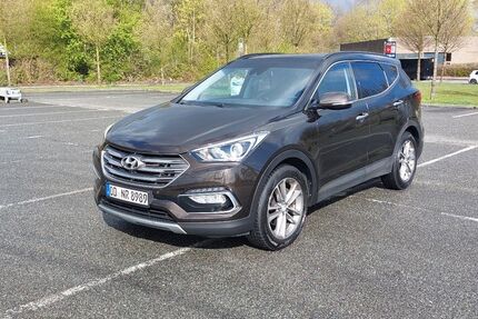 Hyundai SANTA FE 136.000 km 16.400 &euro; Oststeinbek 22113