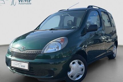 Toyota Yaris 154.024 km 3.290 &euro; Hamburg 22045