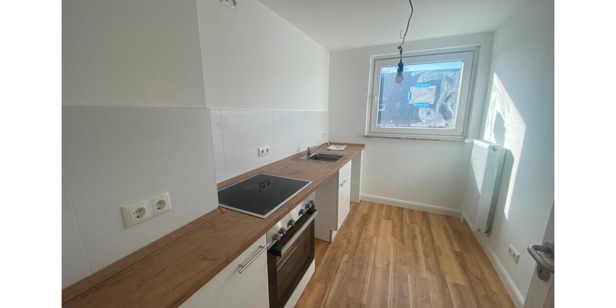 Dachgeschoßwohnung Hamburg Winterhude - 3.5 Zimmer, 82 m&sup2;, 1.485&euro; | Angebot:26381595