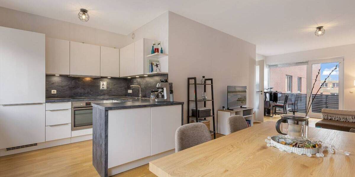 Etagenwohnung Hamburg Wandsbek - 2 Zimmer, 64 m&sup2;, 450.000&euro; | Angebot:26245402