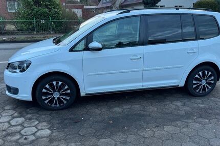 VW Touran 310.000 km 4.700 &euro; Stelle 21435